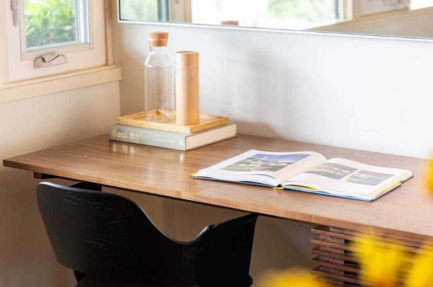 La Jolla Mid-Century - Image 22