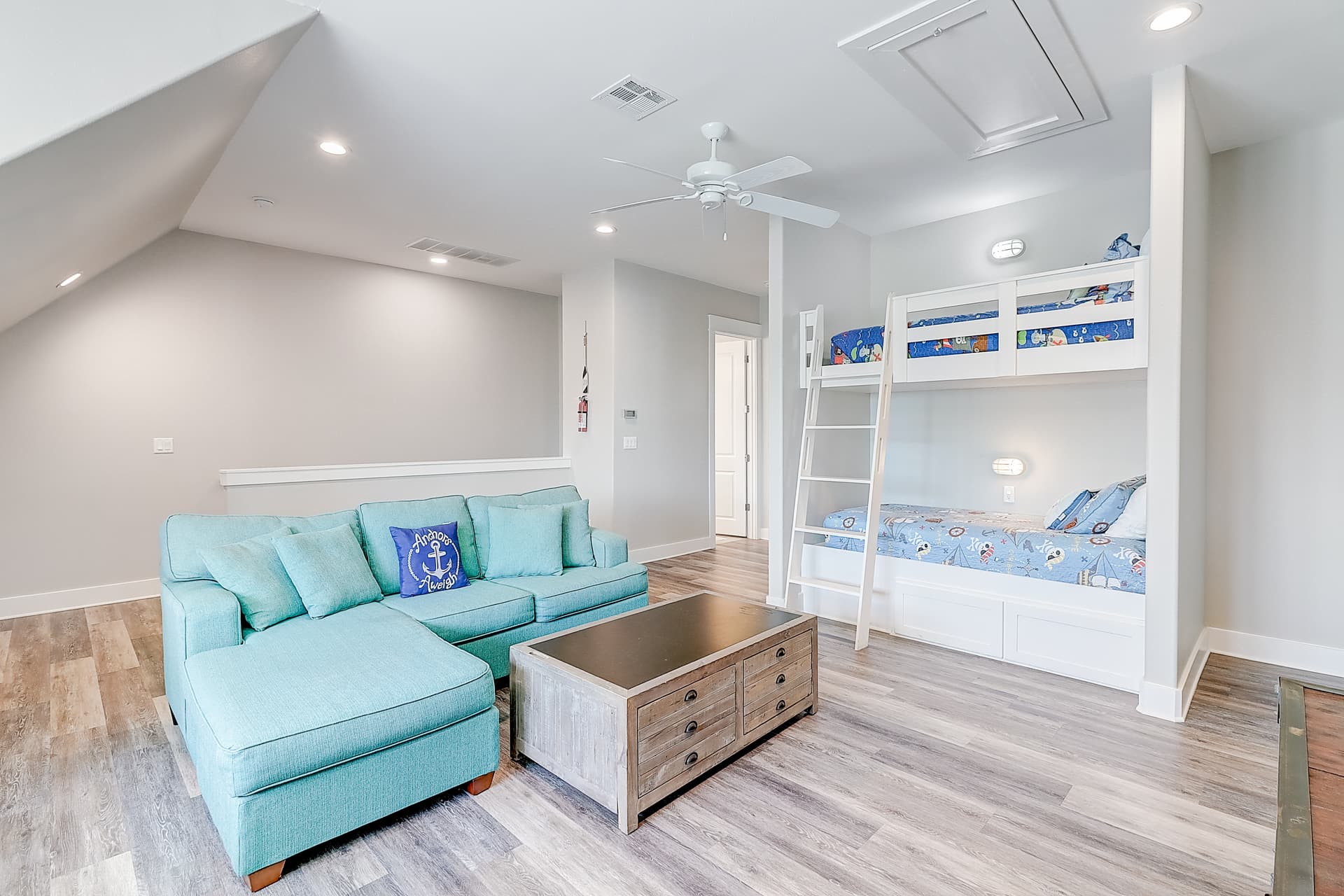 Gabby’s Retreat - Image 11