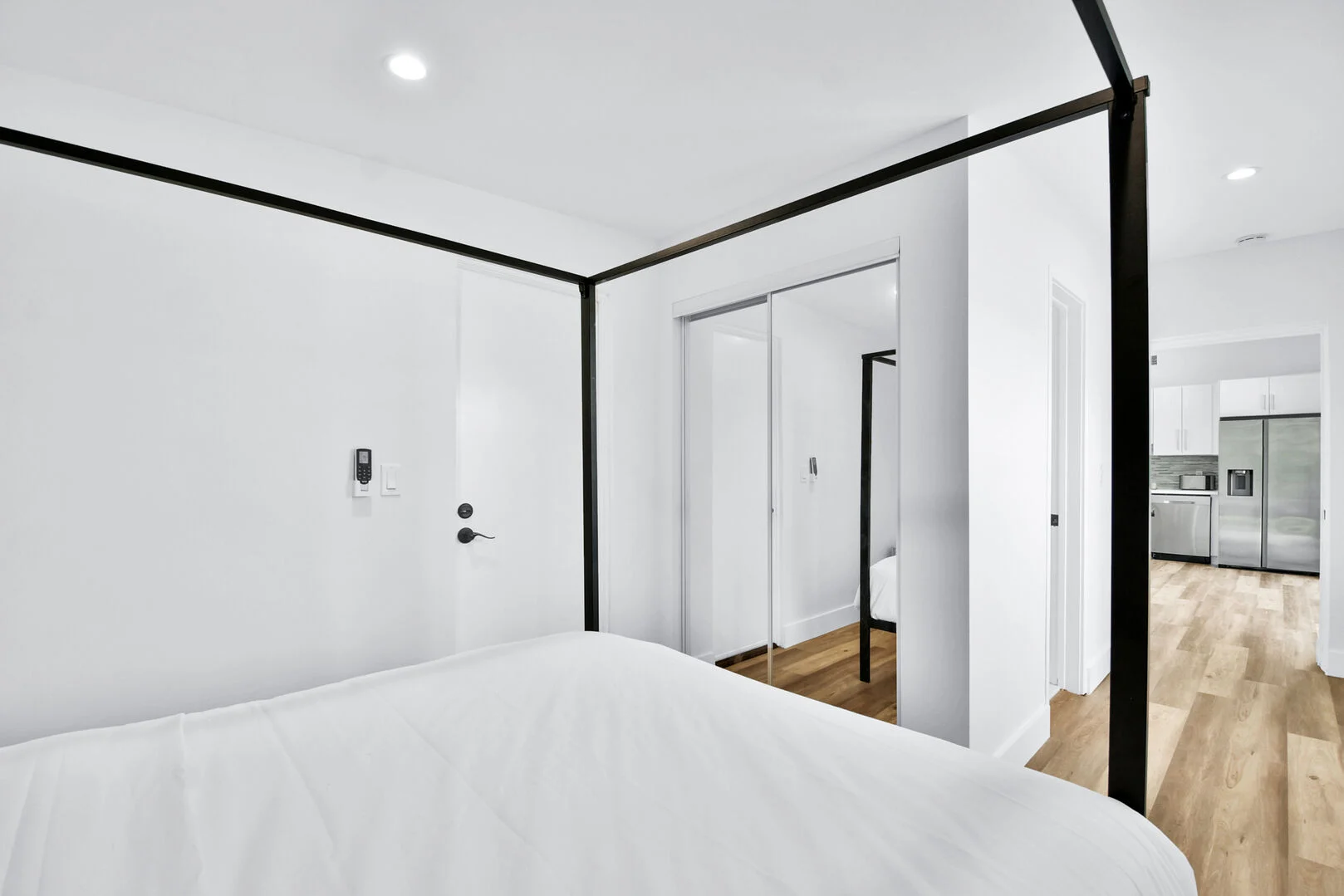 Herder House - Image 20