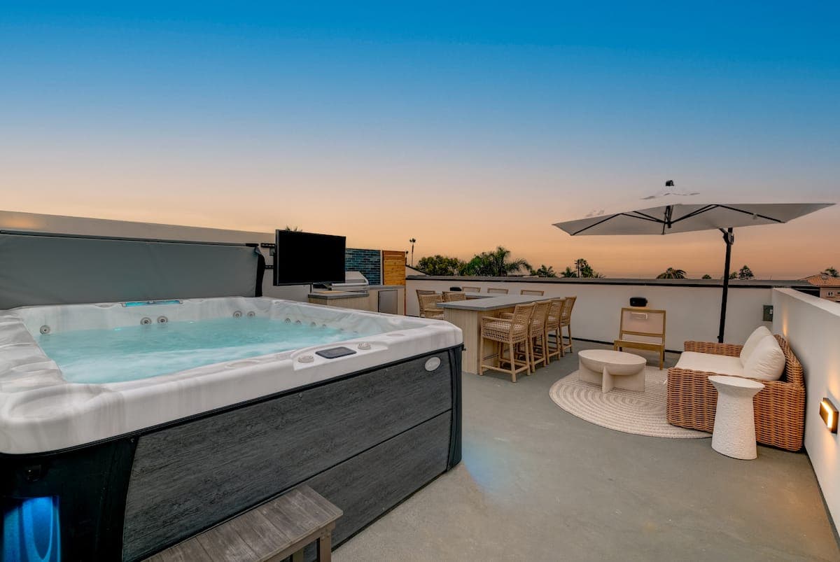 Ocean View Poolside Retreat - Image 40