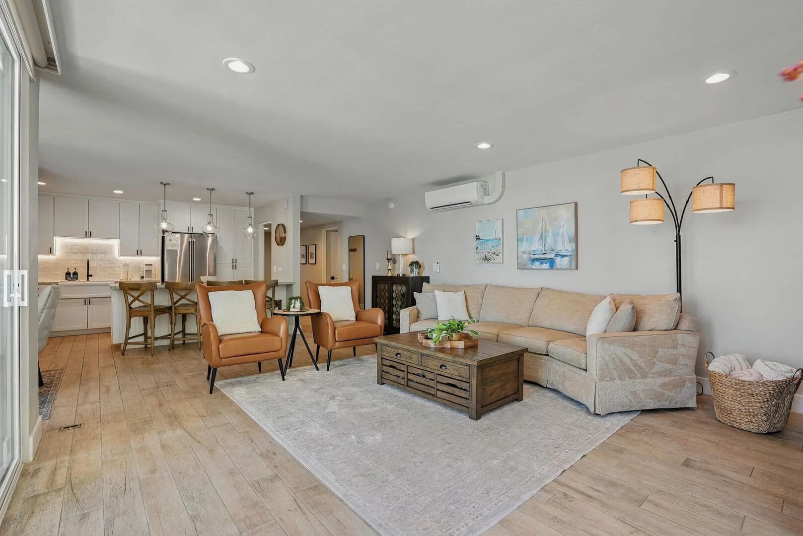 Riviera Bay Dreams - Image 2