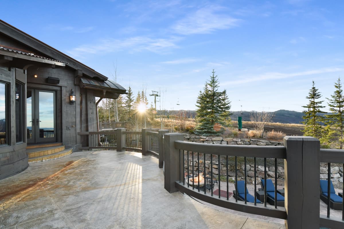 Ski Dream Home - Image 57