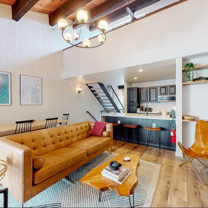 Modern Lake Tahoe Sanctuary - Image 1