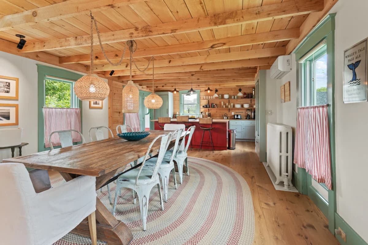 Chatham Farmhouse - Image 5