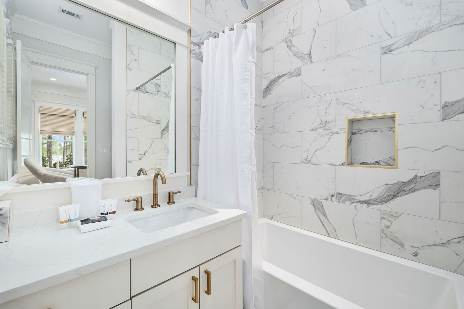 Seabbatical - Image 32