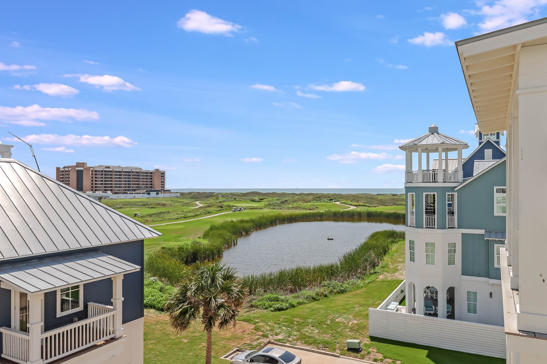 Wave and Sea House - Image 28