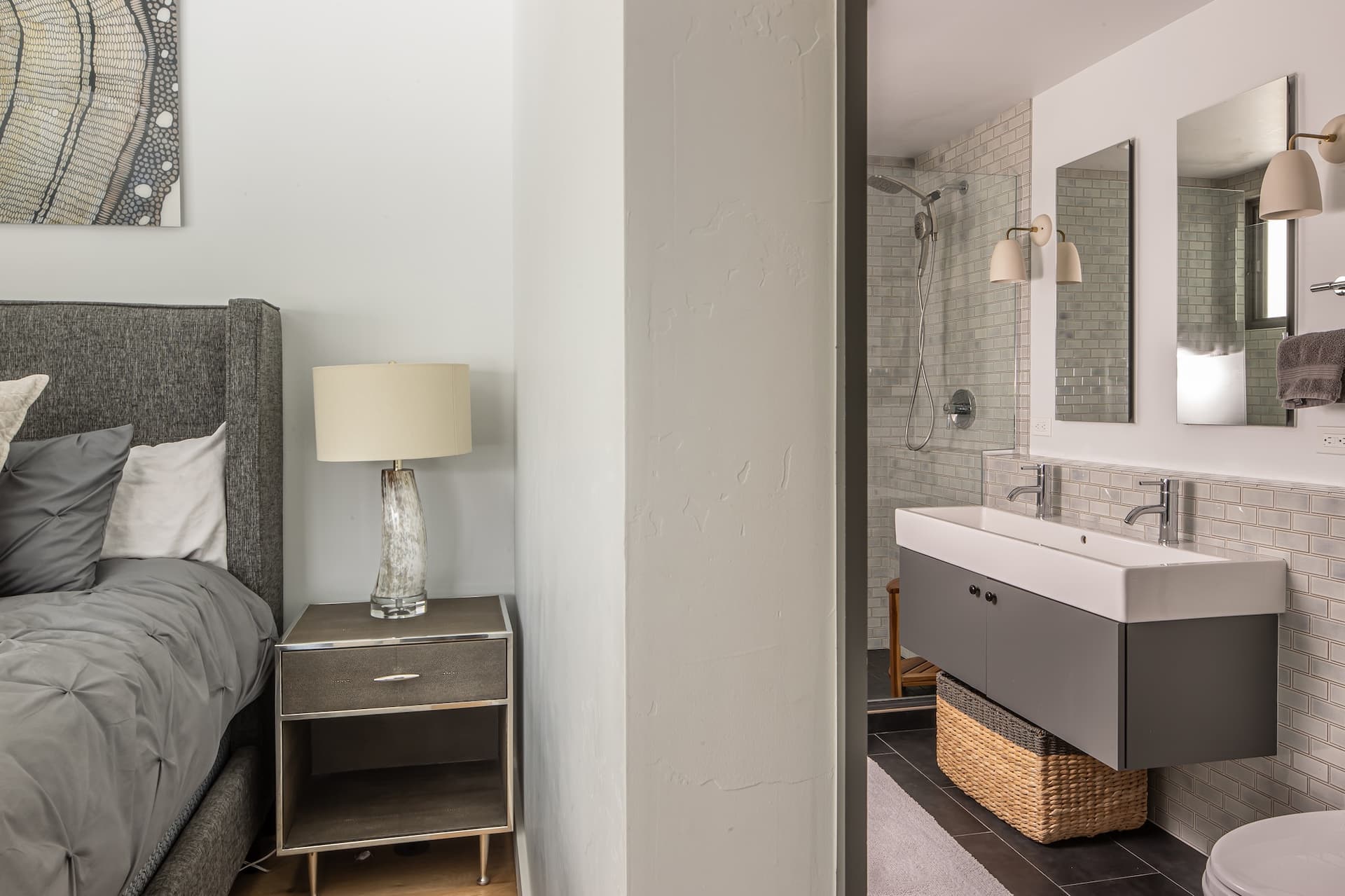 Lake Cabin #20 - Image 13