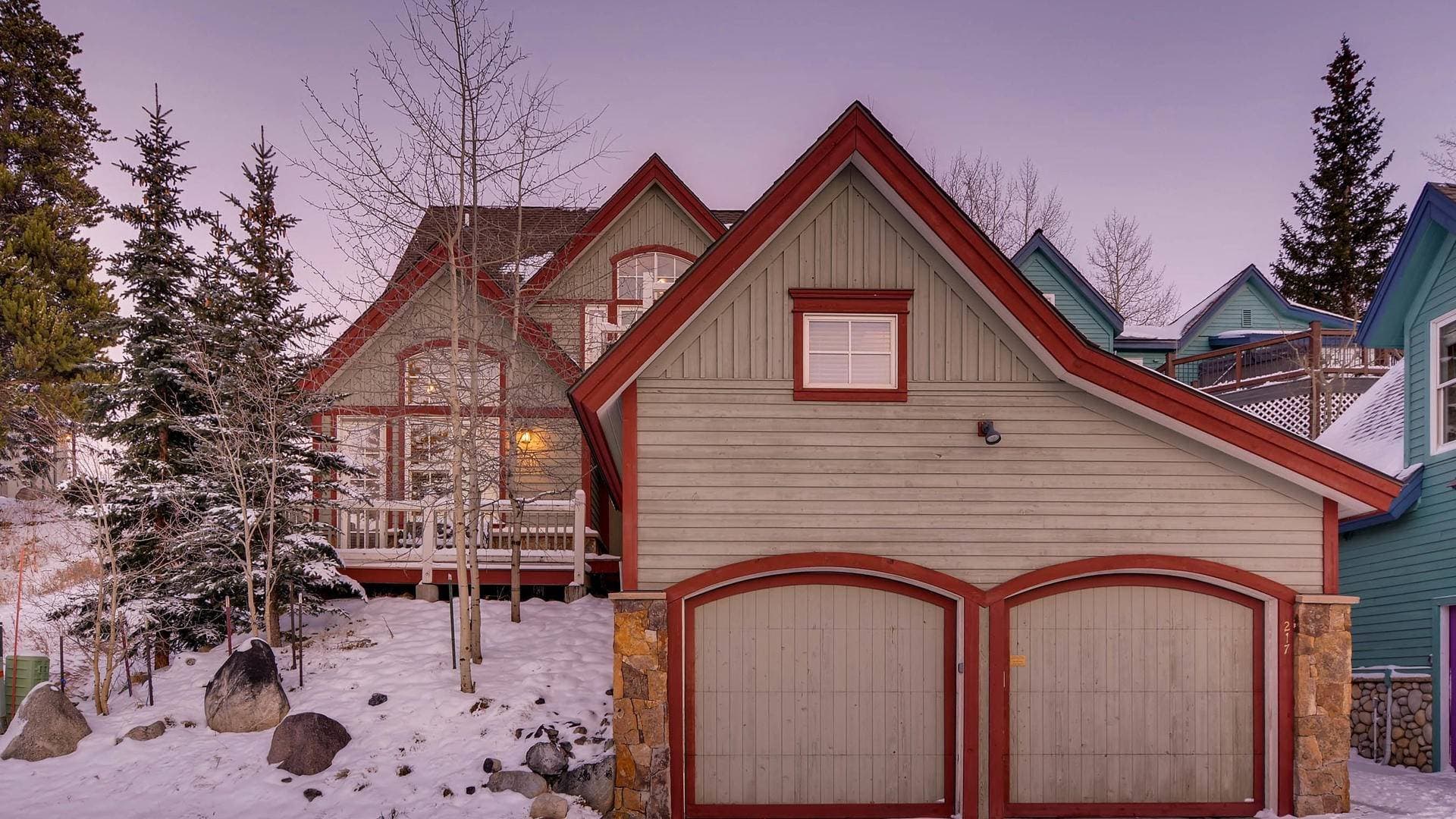 Victorian Home - Image 21