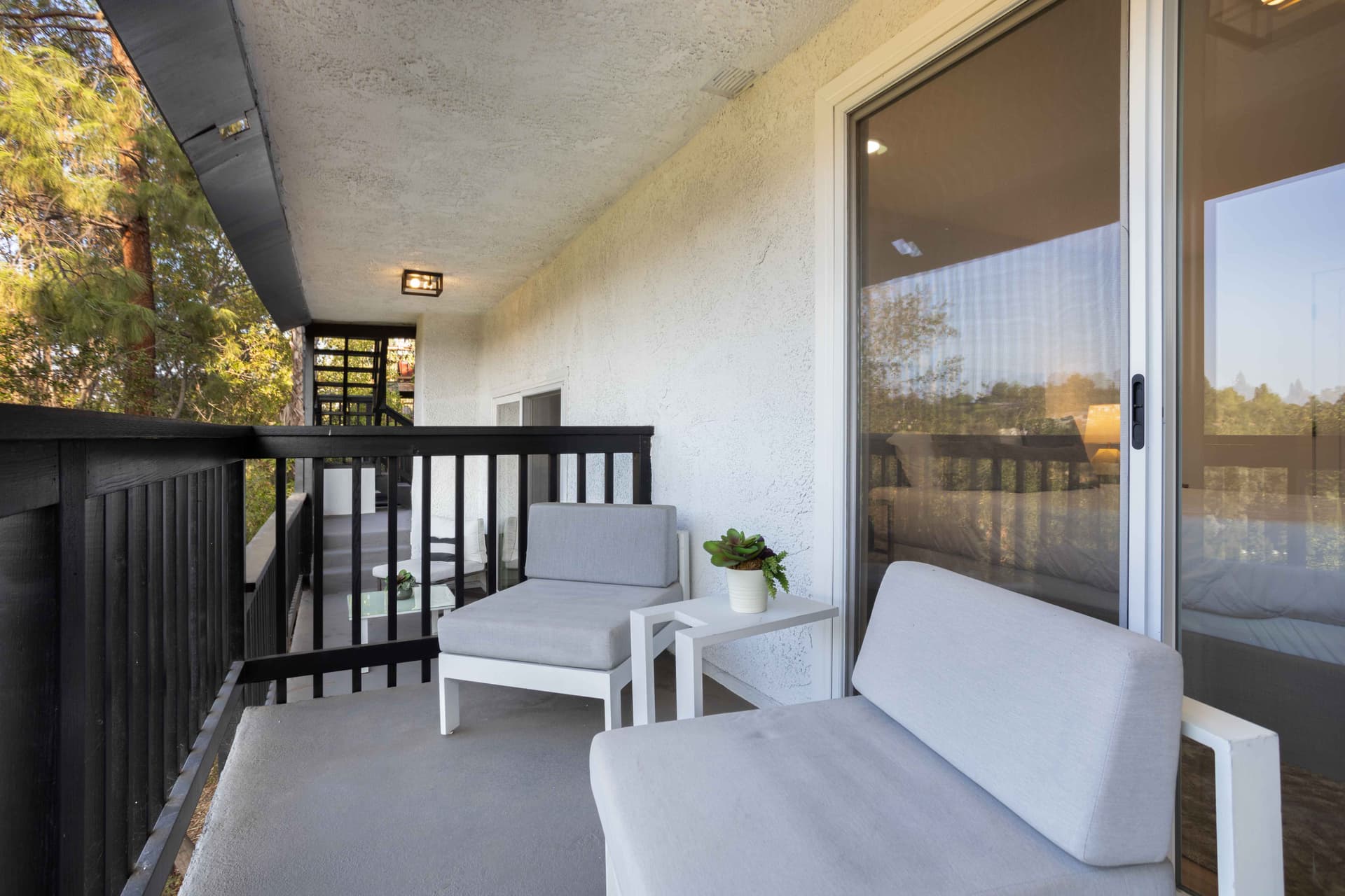 Dona Teresa - Image 44