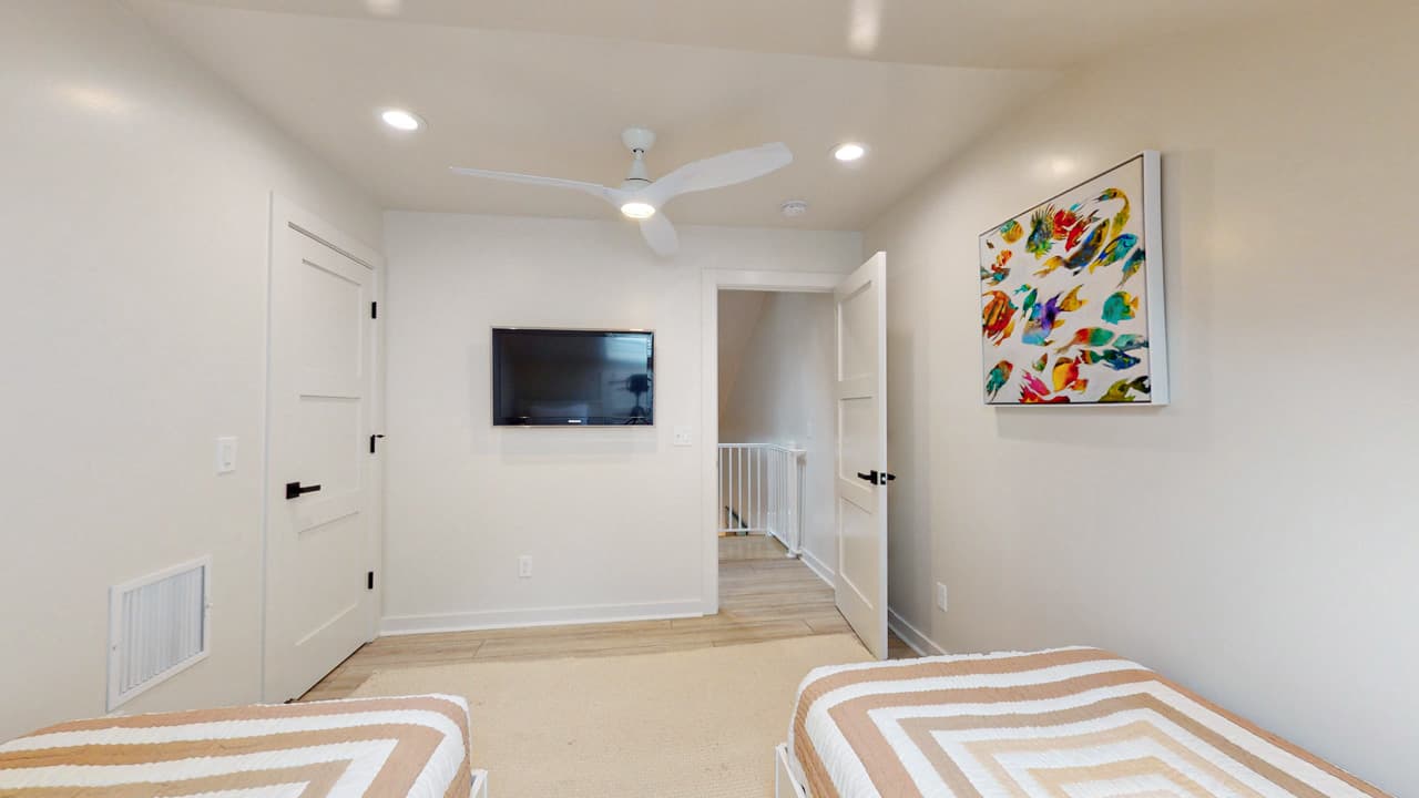 Blue Cove House - Image 21