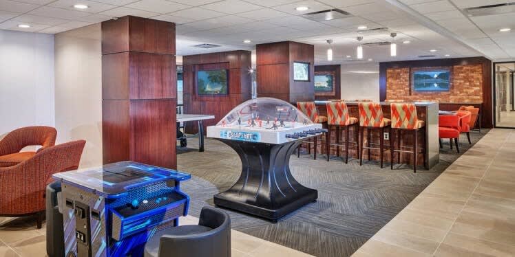 Phoenix Residence - Image 52