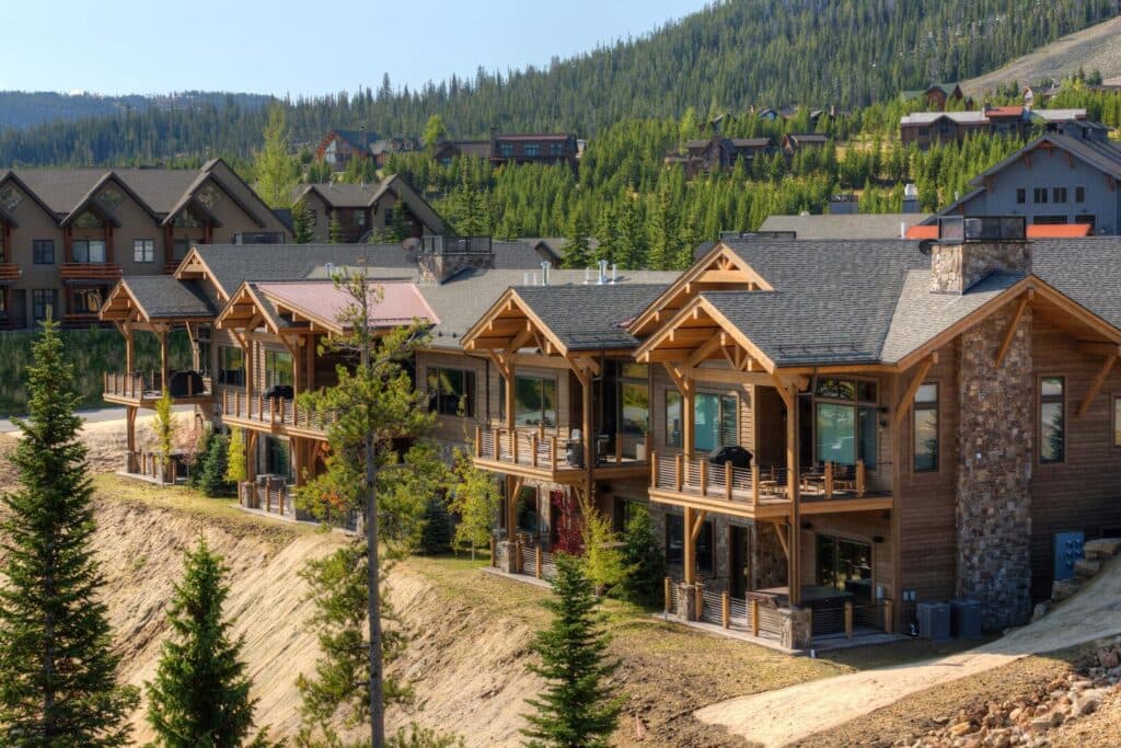 Lodgeside Pass - Image 27