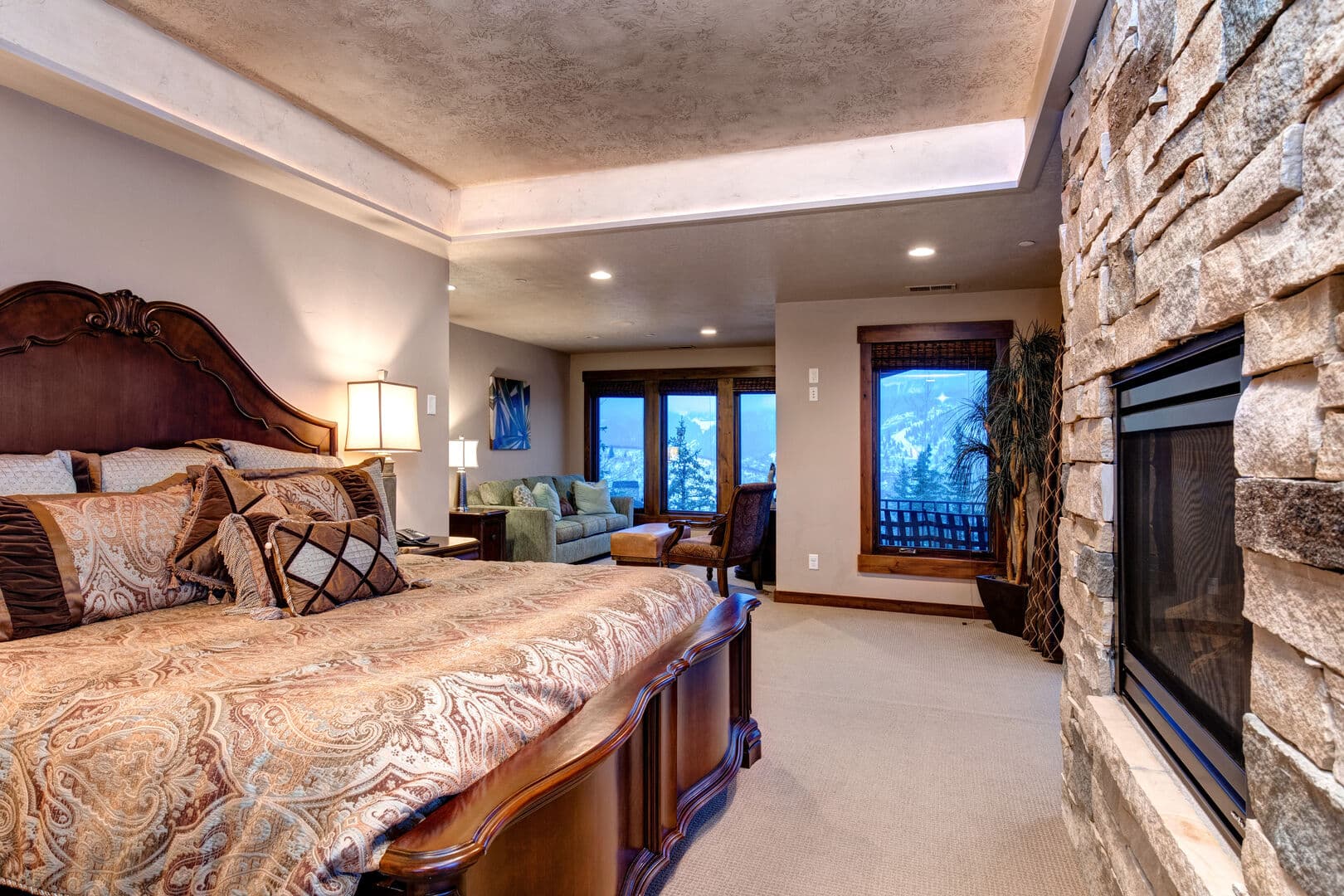 Atop Park City - Image 16