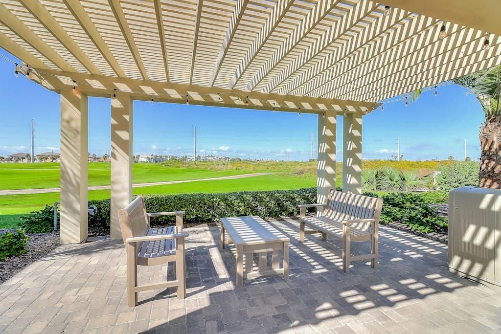 Sea*Renity Now - Image 34