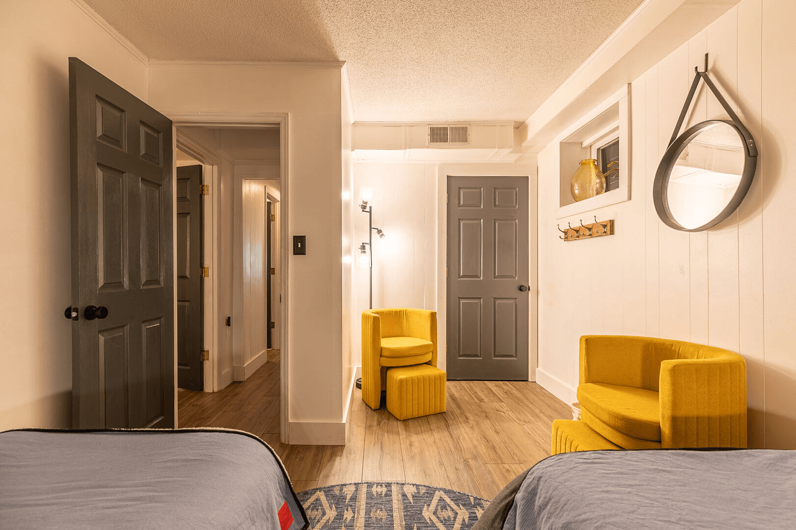 Lark Hollow - Image 31