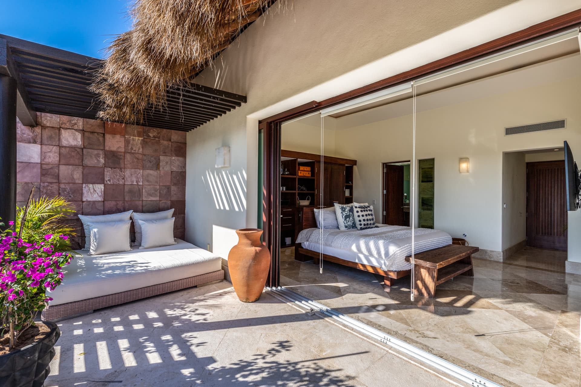 Casa de las Aves - Image 24