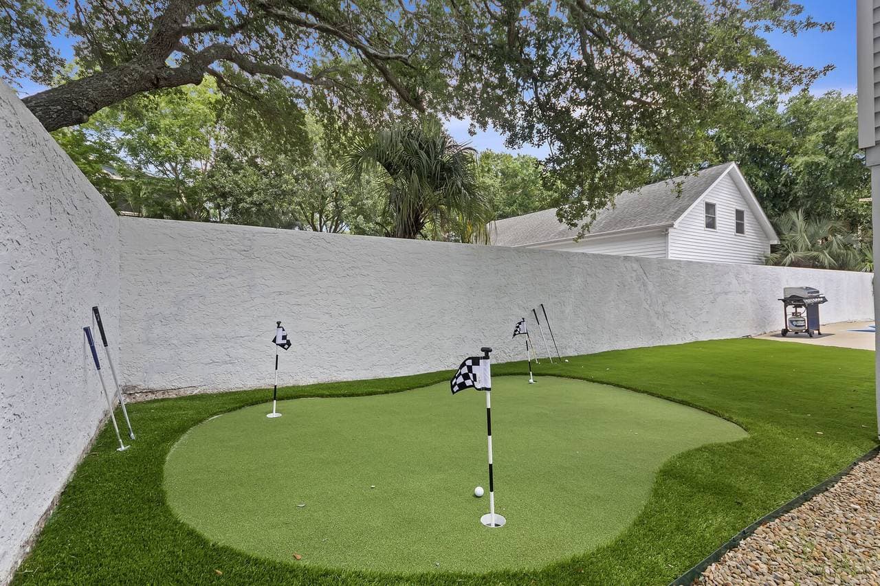 Isleview Escape - Image 44