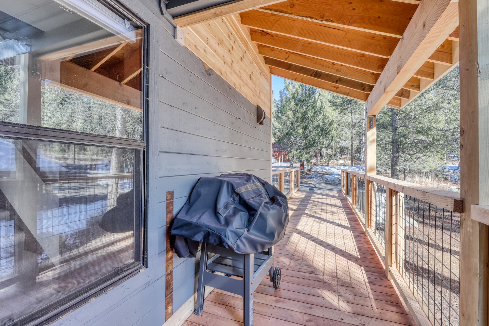 Meadowview Home - Image 24