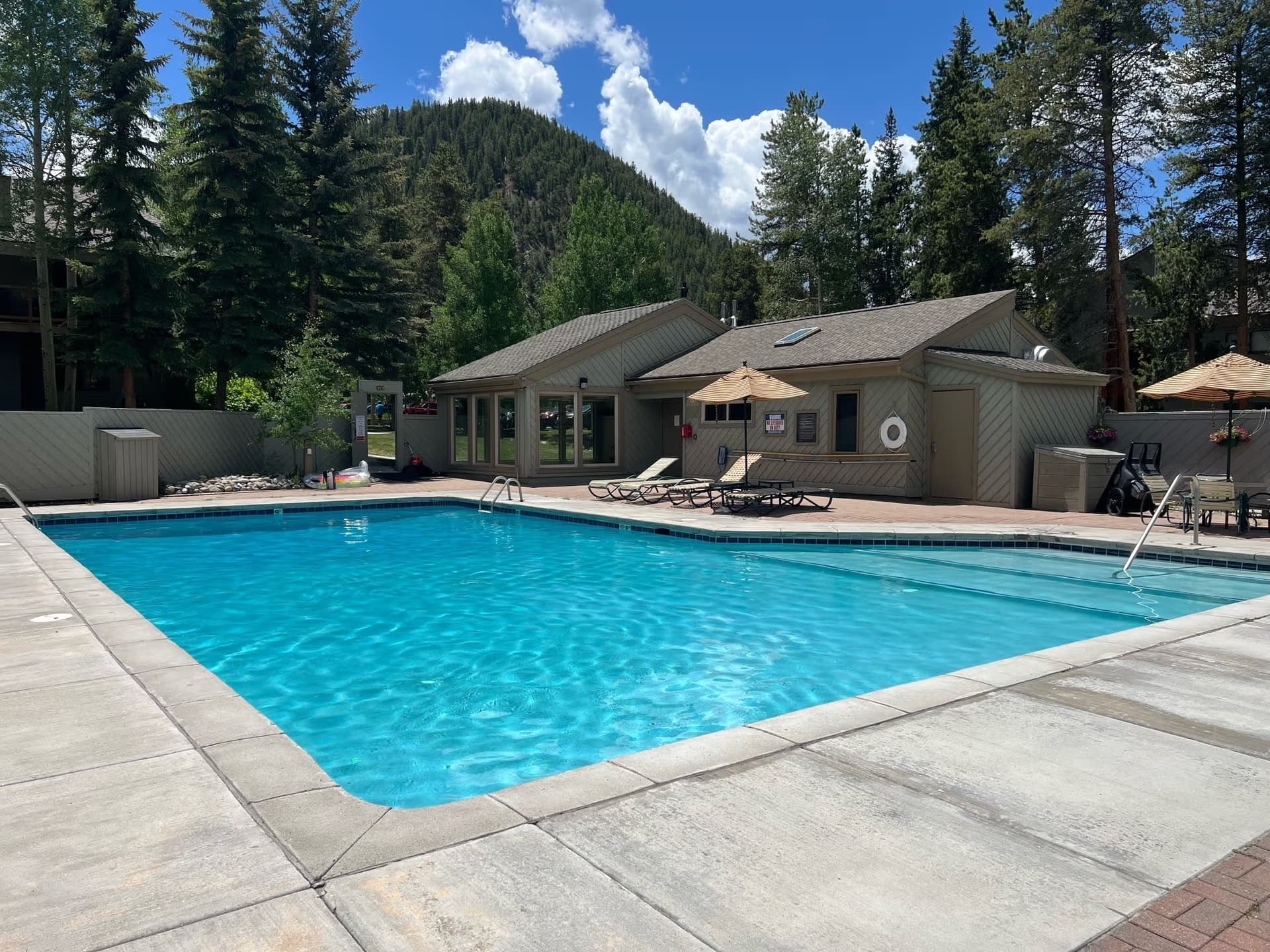 Gulchside Condo - Image 2