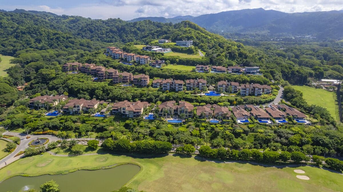 Casa Blue Sail - Image 9