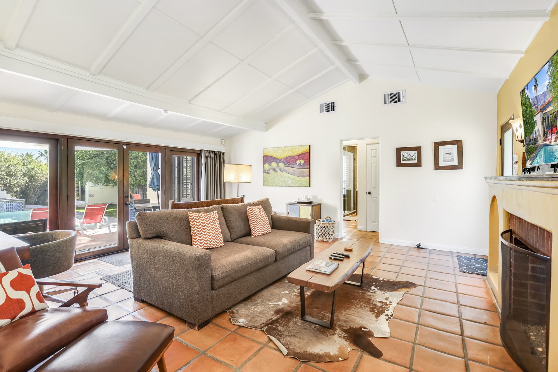 Historic Palm Springs Home - Image 2