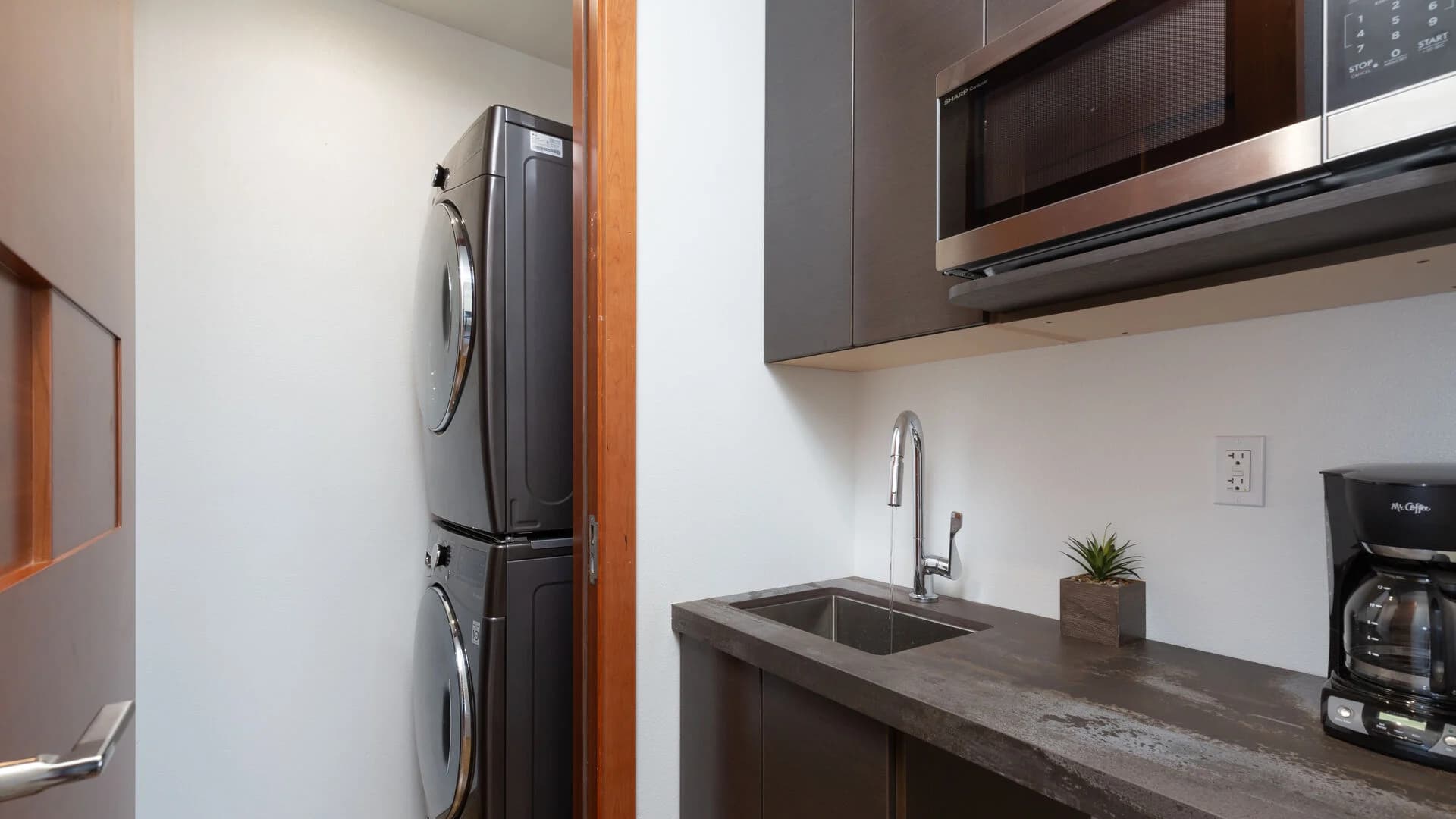 Family Tides - Image 36