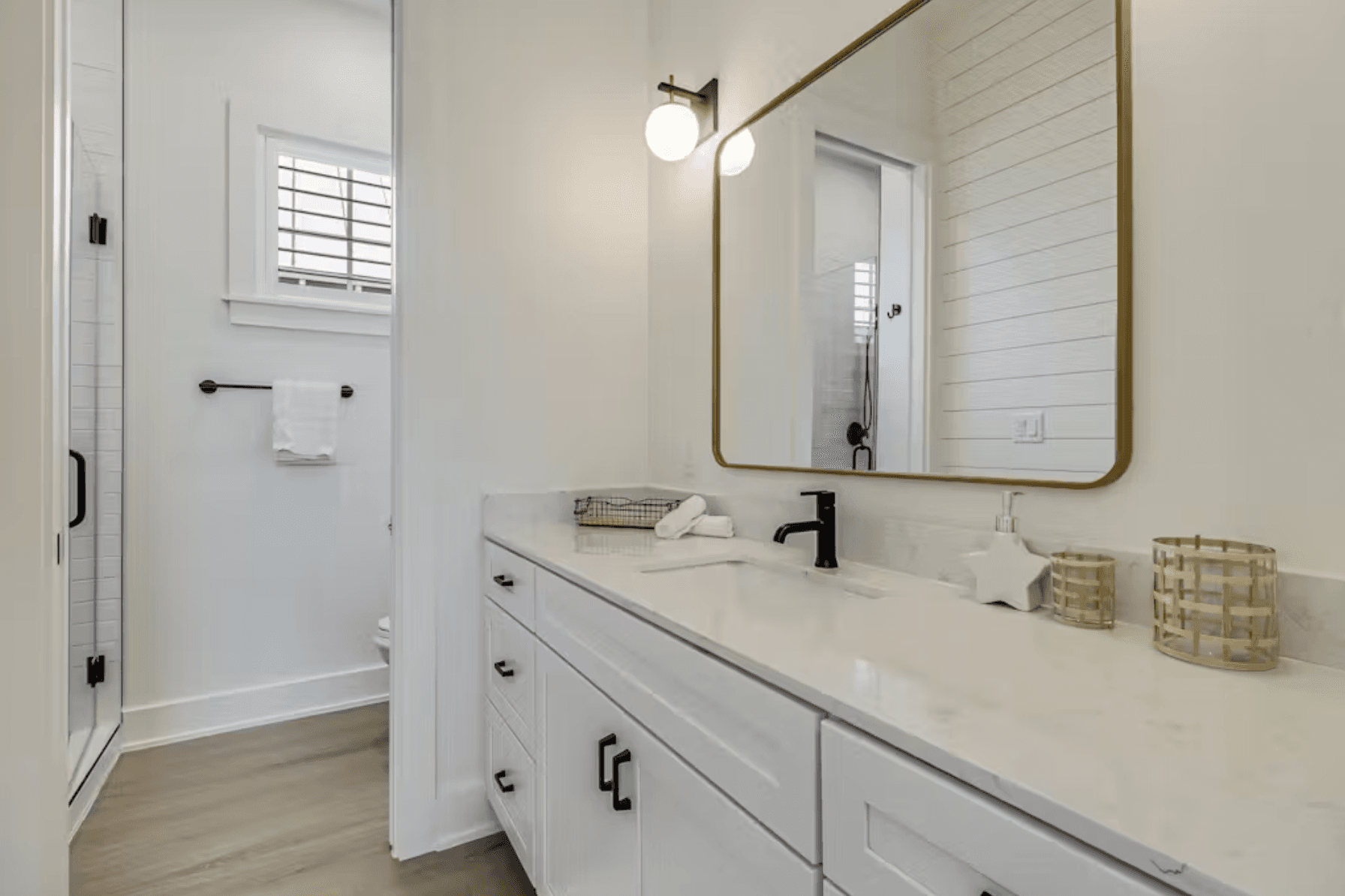 Shore Thing House - Image 23