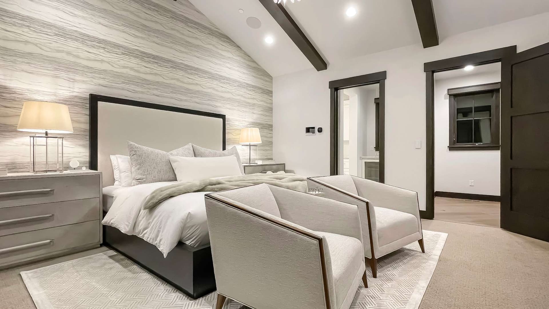 Grande Vistas Estate - Image 40