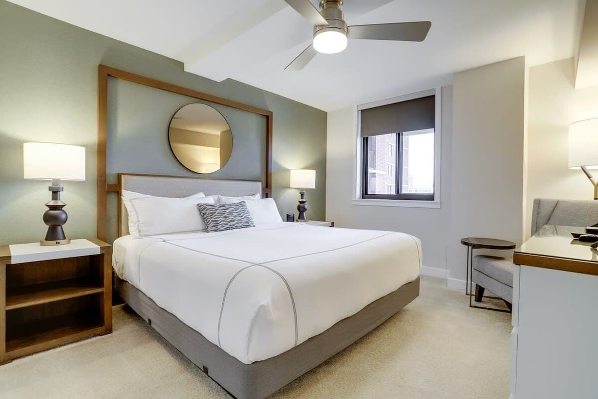 Phoenix Residence - Image 16