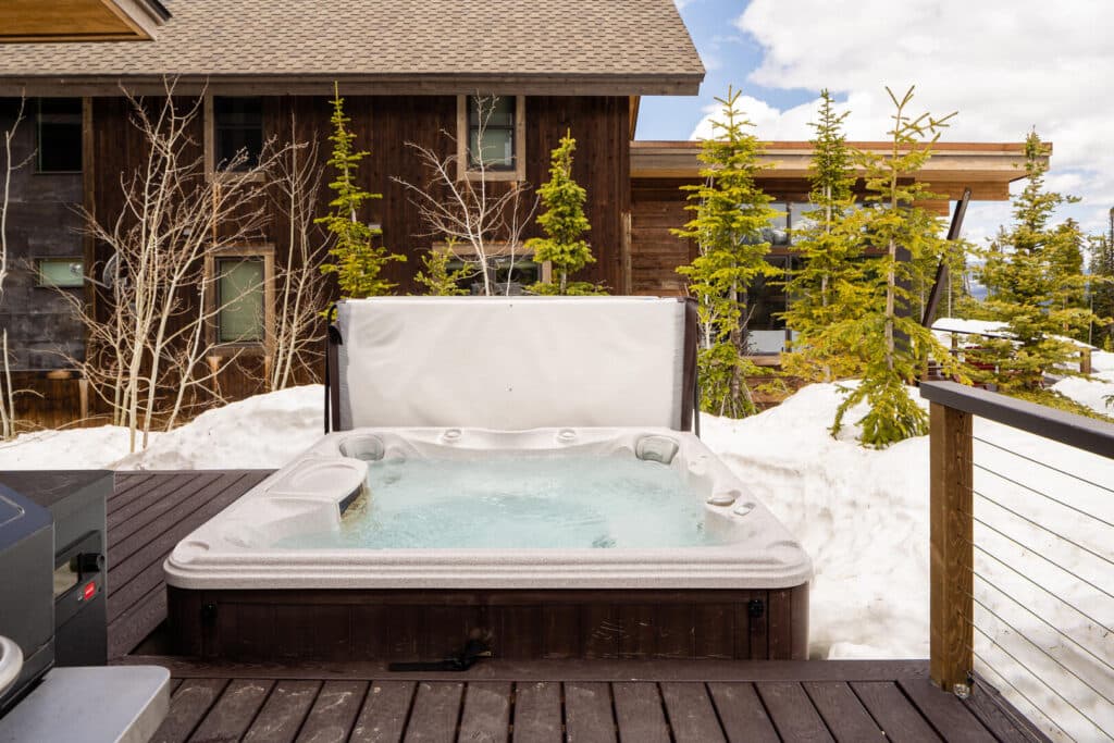 Six Silver Speaks - Image 19