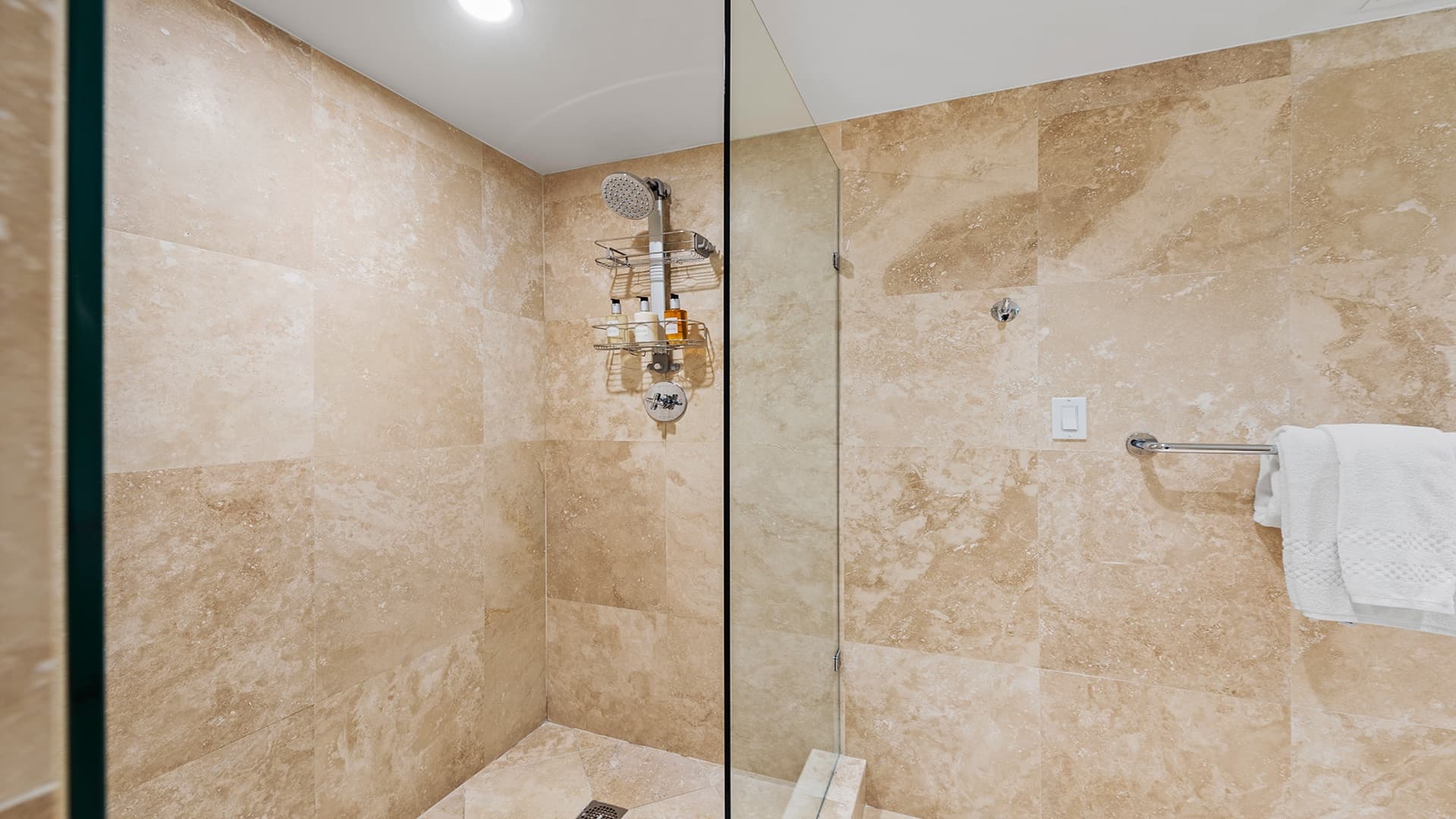 1 Hotel & Homes Residence #904 - Image 27