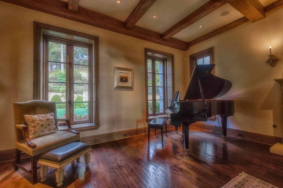 Renaitre Estate - Image 26