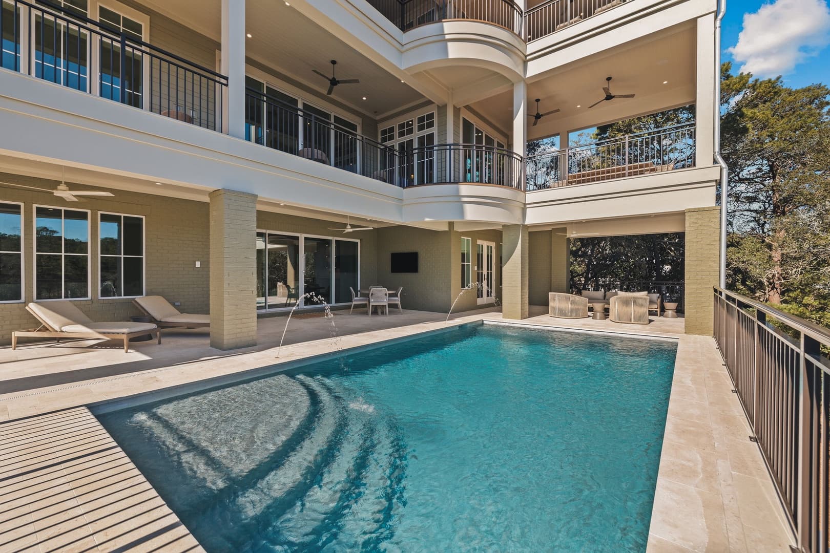 One Fish Two Fish - Image 20