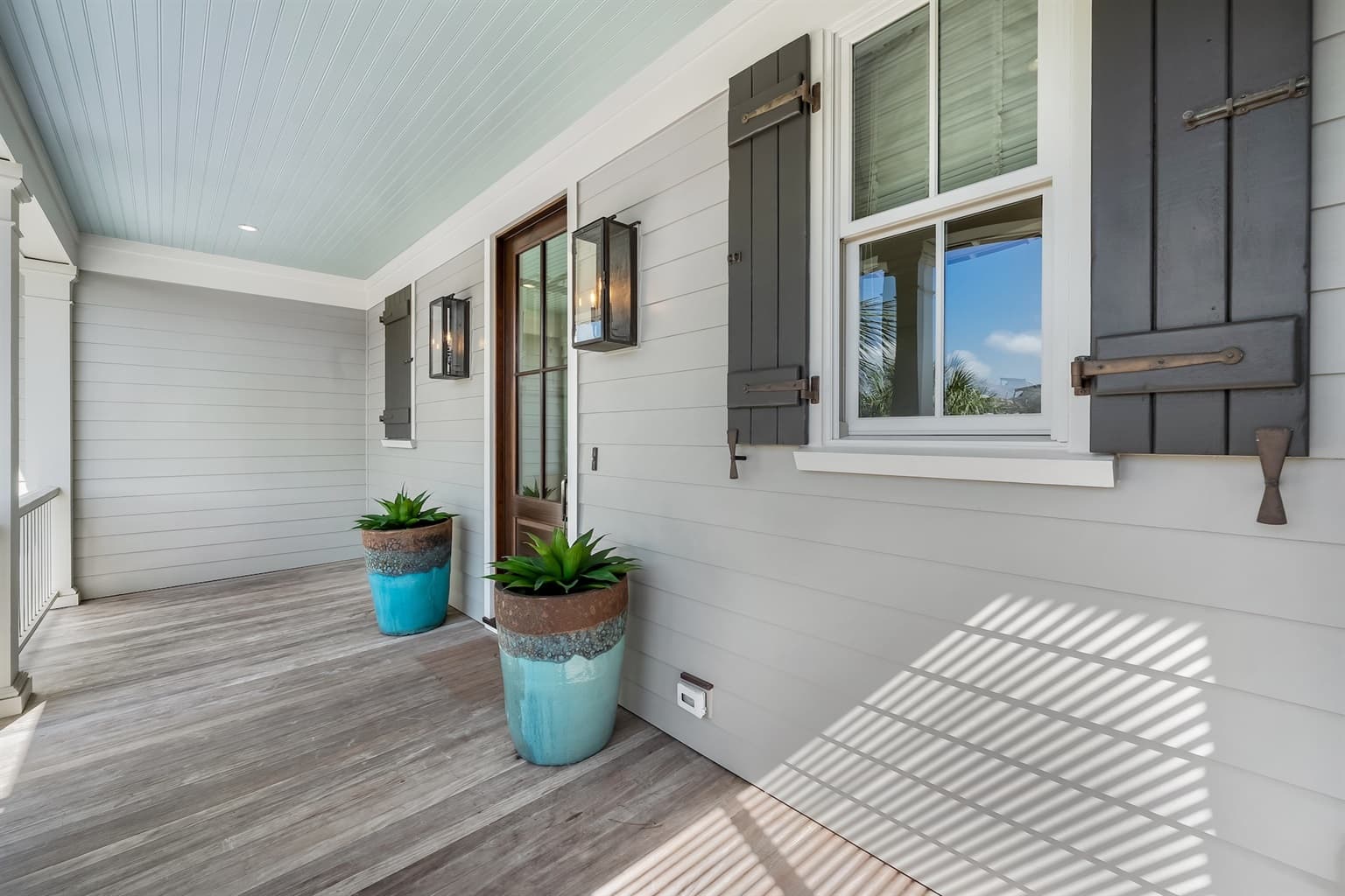 Beach Shelter - Image 87