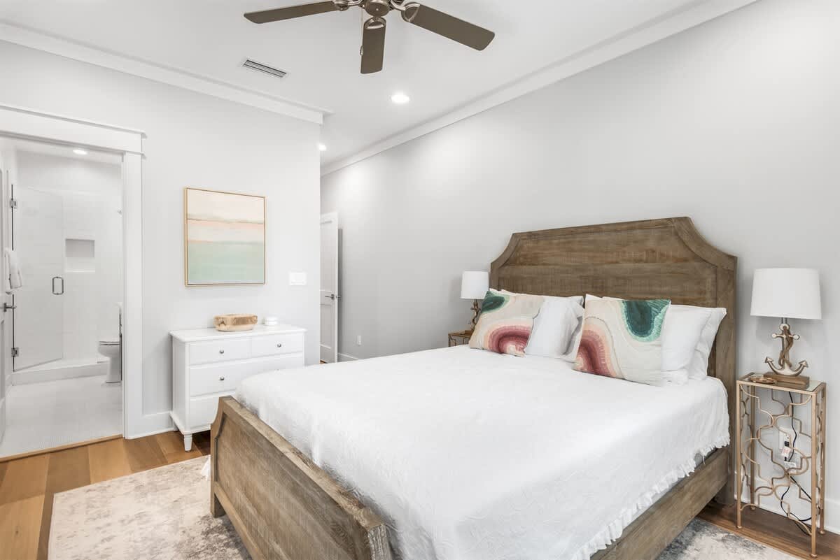 Southern Tides - Image 24