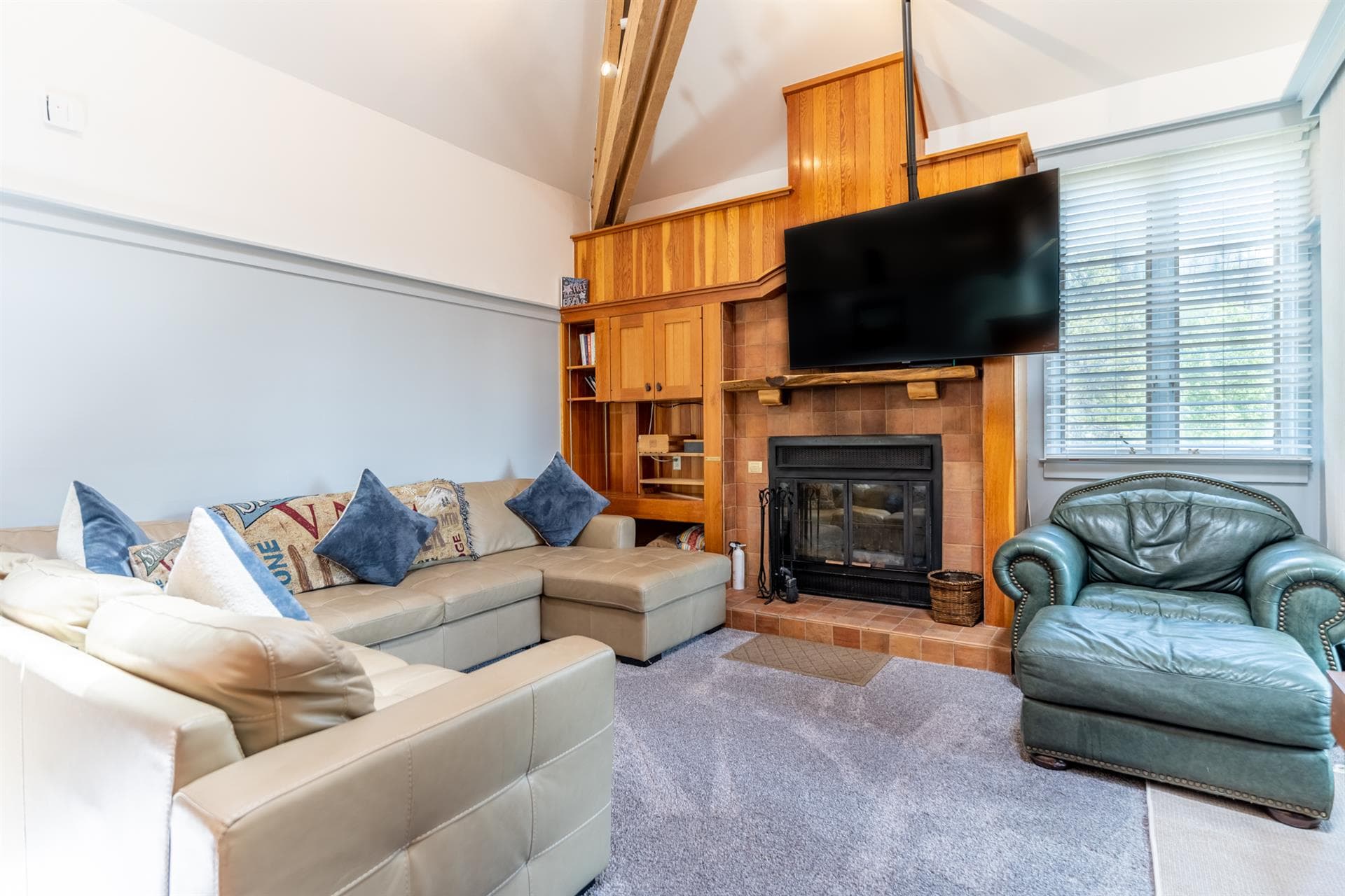 Soda Springs - Image 9