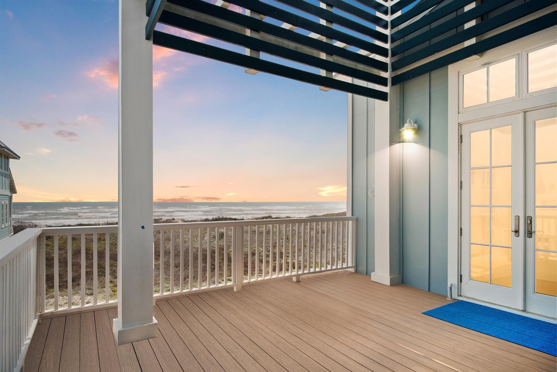 Holiday House - Image 66