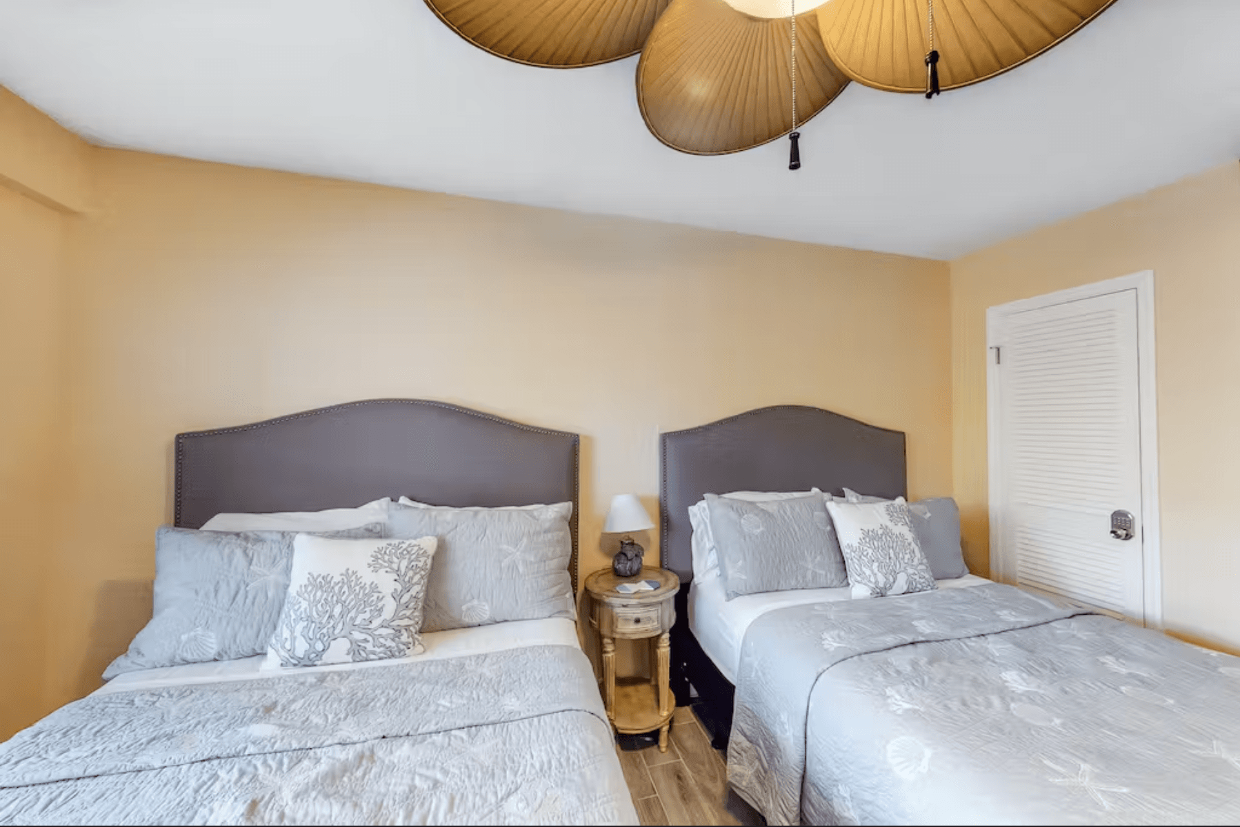 Tradewinds at Smathers Beach - Image 9