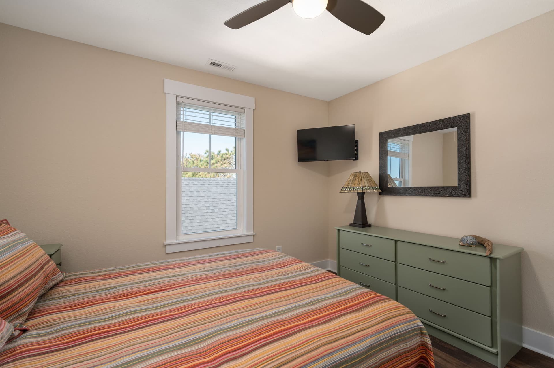 Sound Sea Haven - Image 35