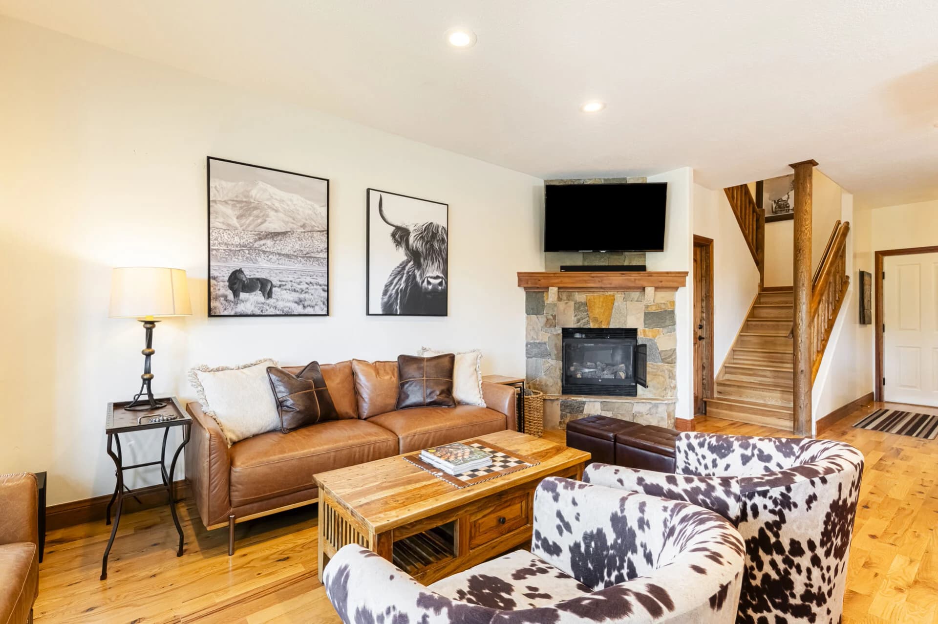 Rossie Hill - Image 3