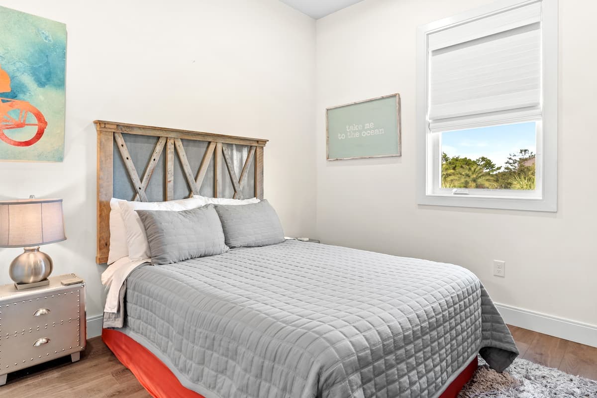 Crest One - Image 18