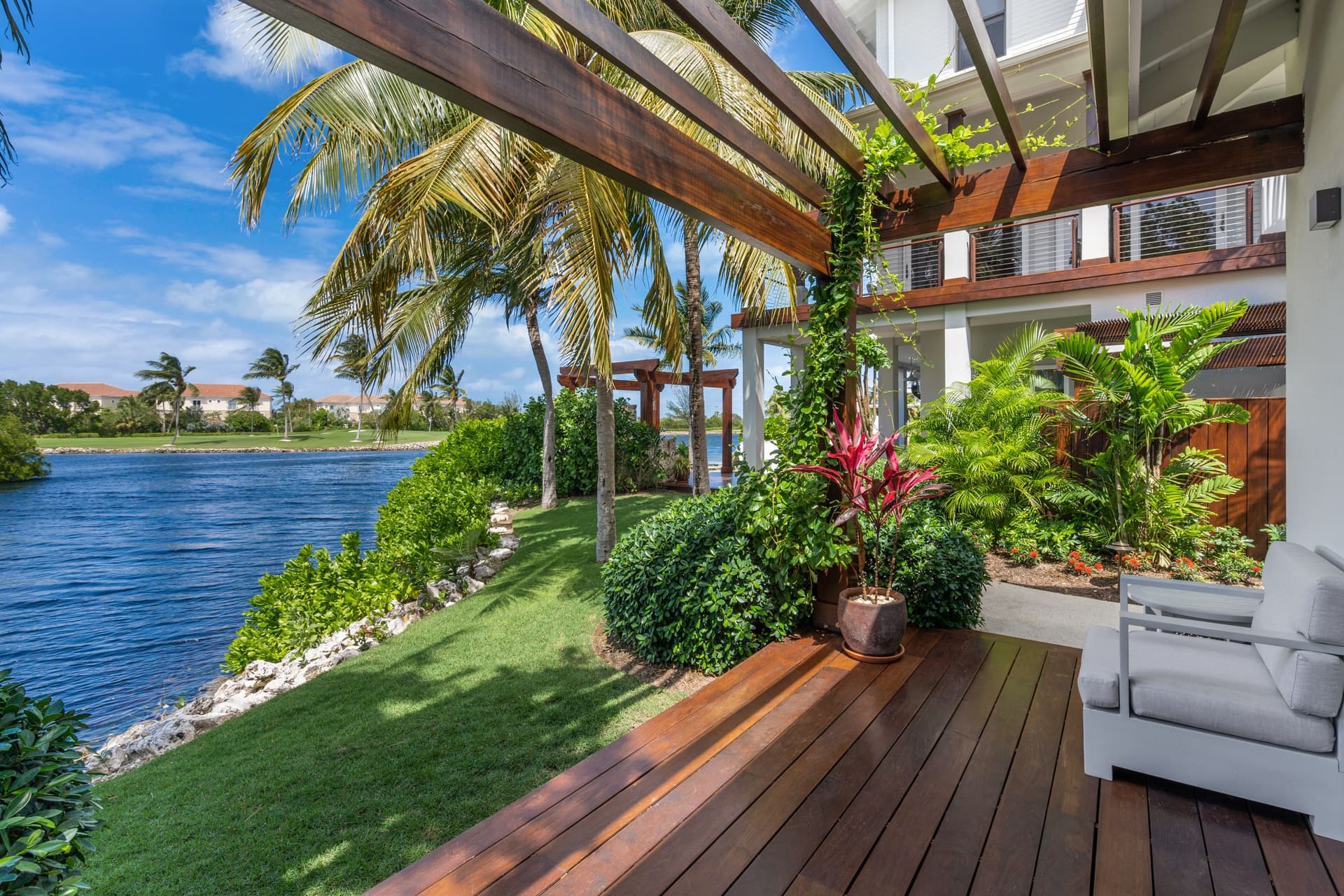 Ritz-Carlton Deck House #4 - Image 19