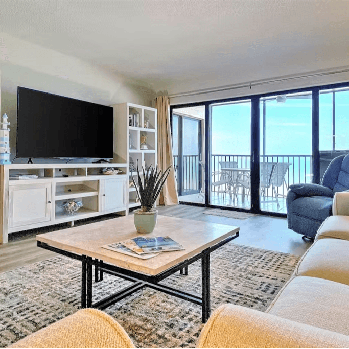 Reflections on the Gulf - Image 1