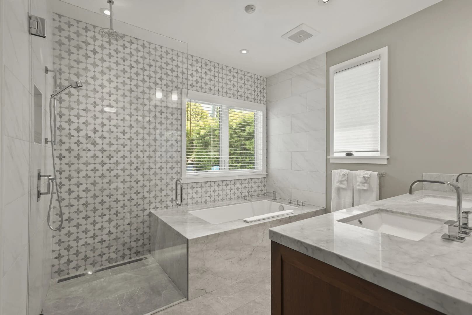 Bird Rock Gem - Image 54