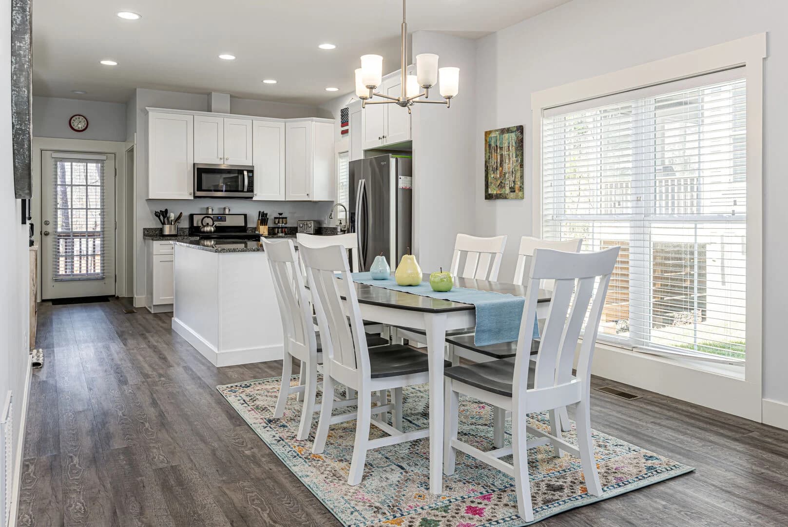 Birds Nest Home - Image 2