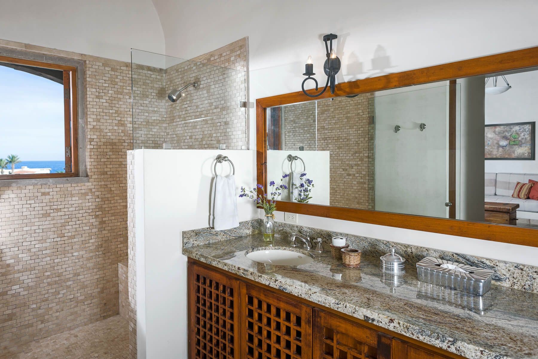 Rosa Amarilla Manor - Image 13