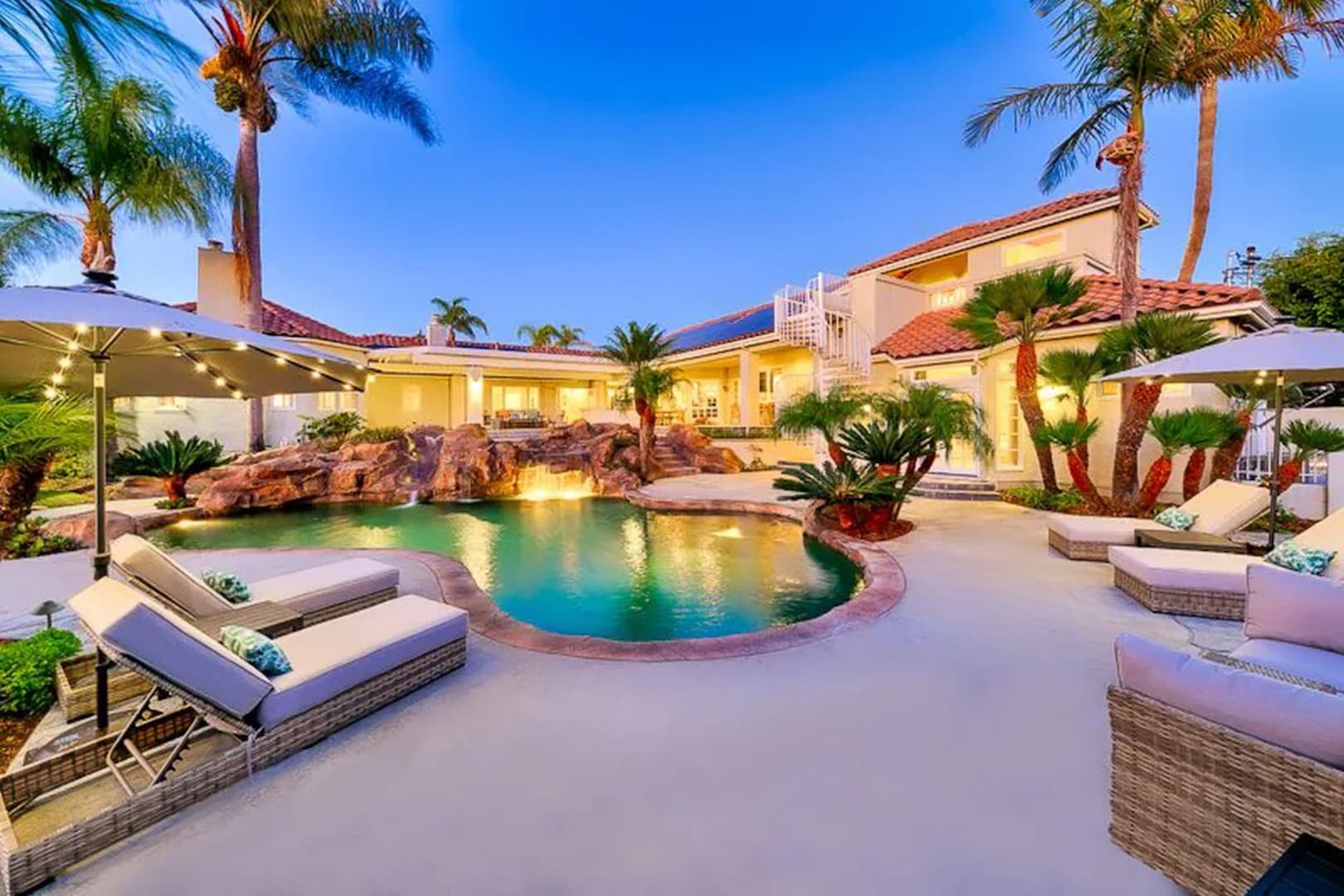 La Jolla Lifestyle - Image 29