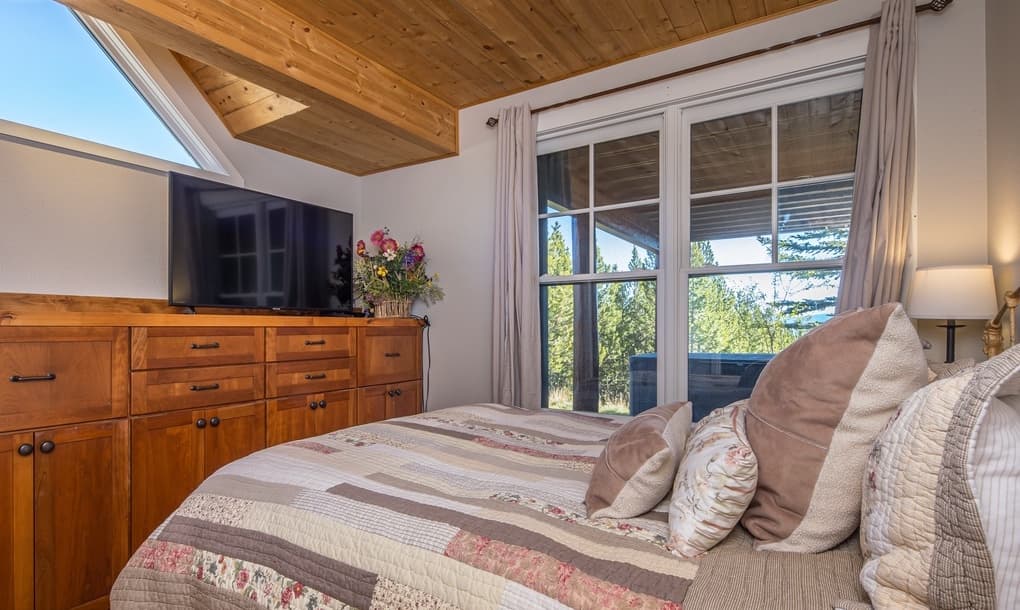 Saddle Ridge R2  - Image 18