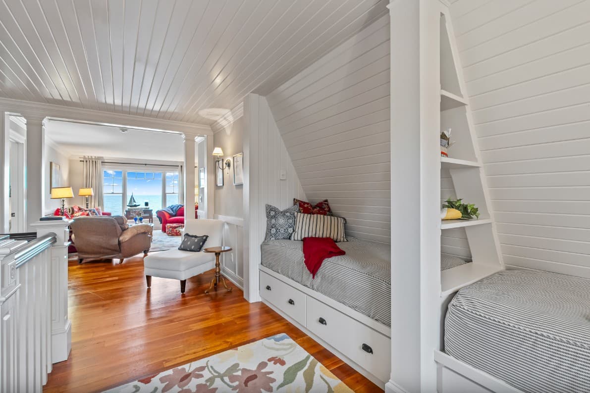 Goettelman's Lake House - Image 43