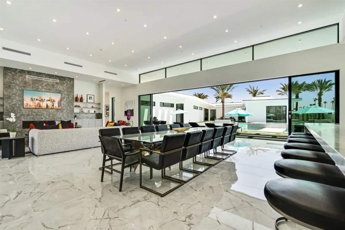 Bravo Villa #10 - Image 9